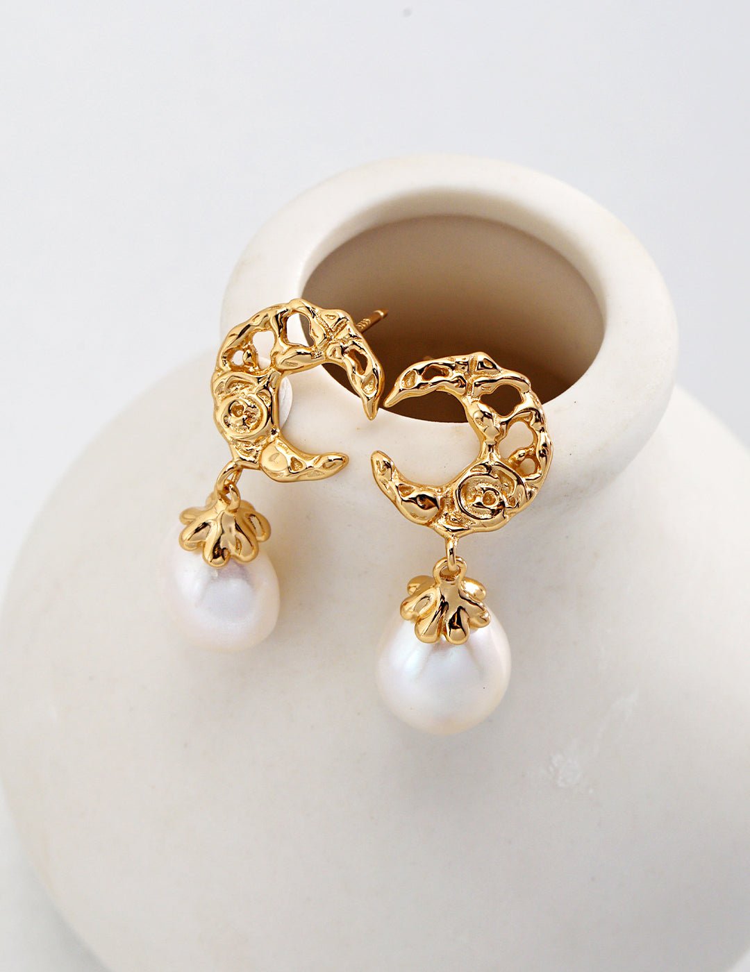 Halcyon Hues earrings – featuring natural pearls suspended in gold-plated silver for a sophisticated look