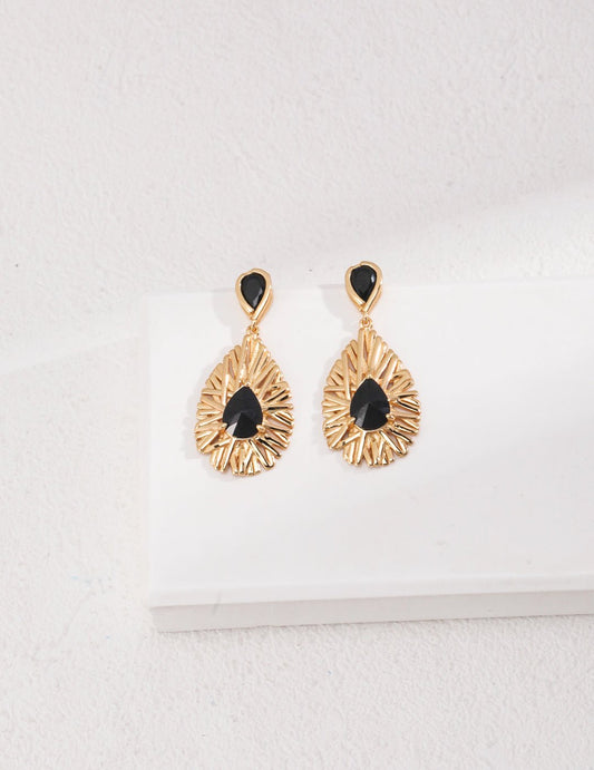 Earrings with black zircon framed in 18K gold-plated silver by ronny