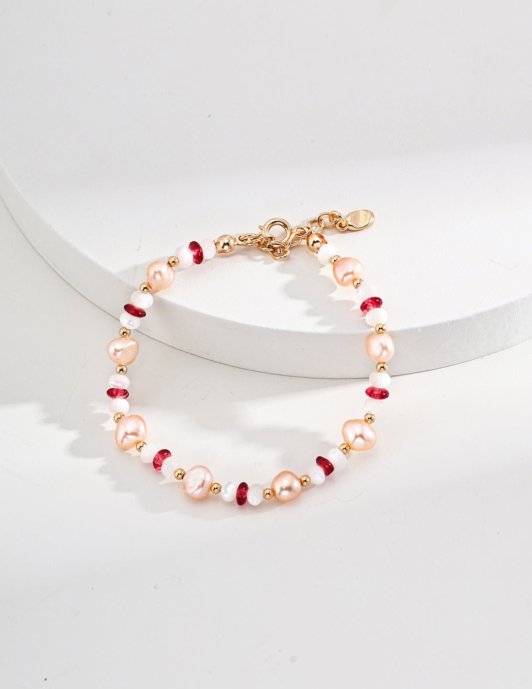 Jade and Pearl Bracelet  in Gold-Plated Silver by ronny