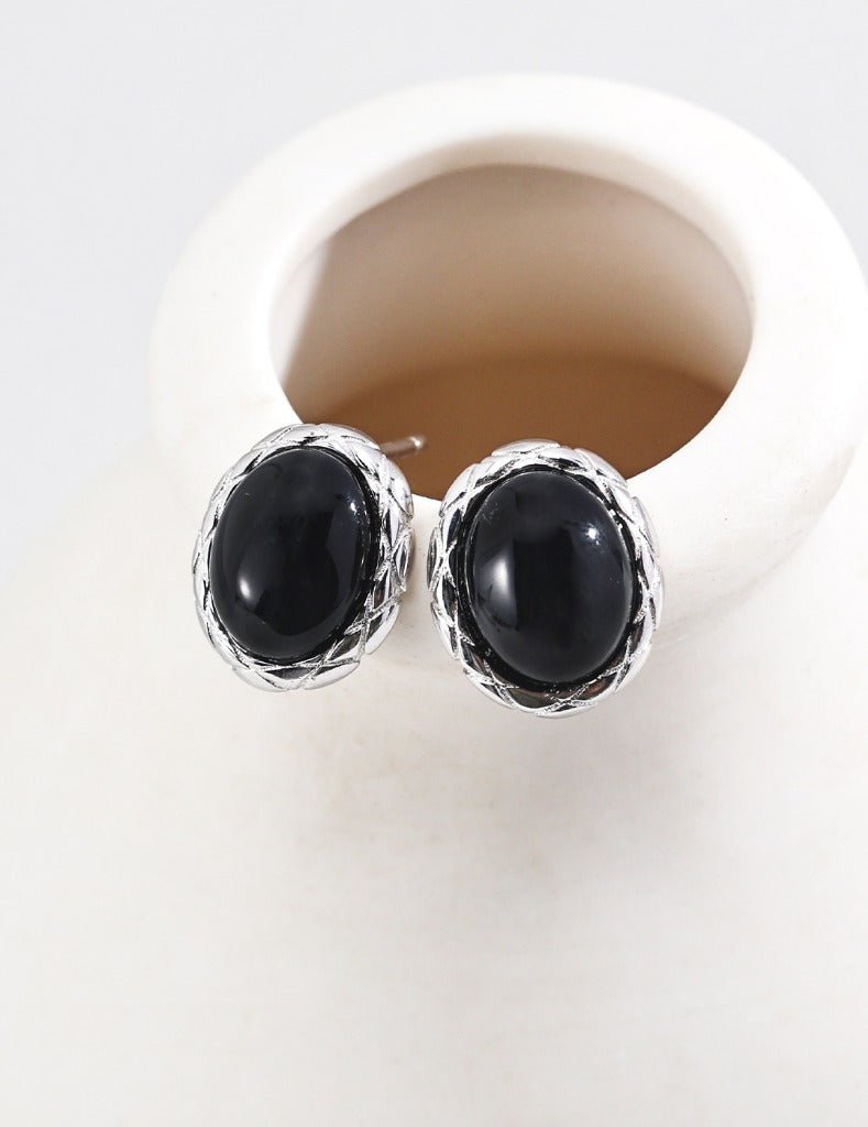 Onyx Studs with Pure Silver by ronny