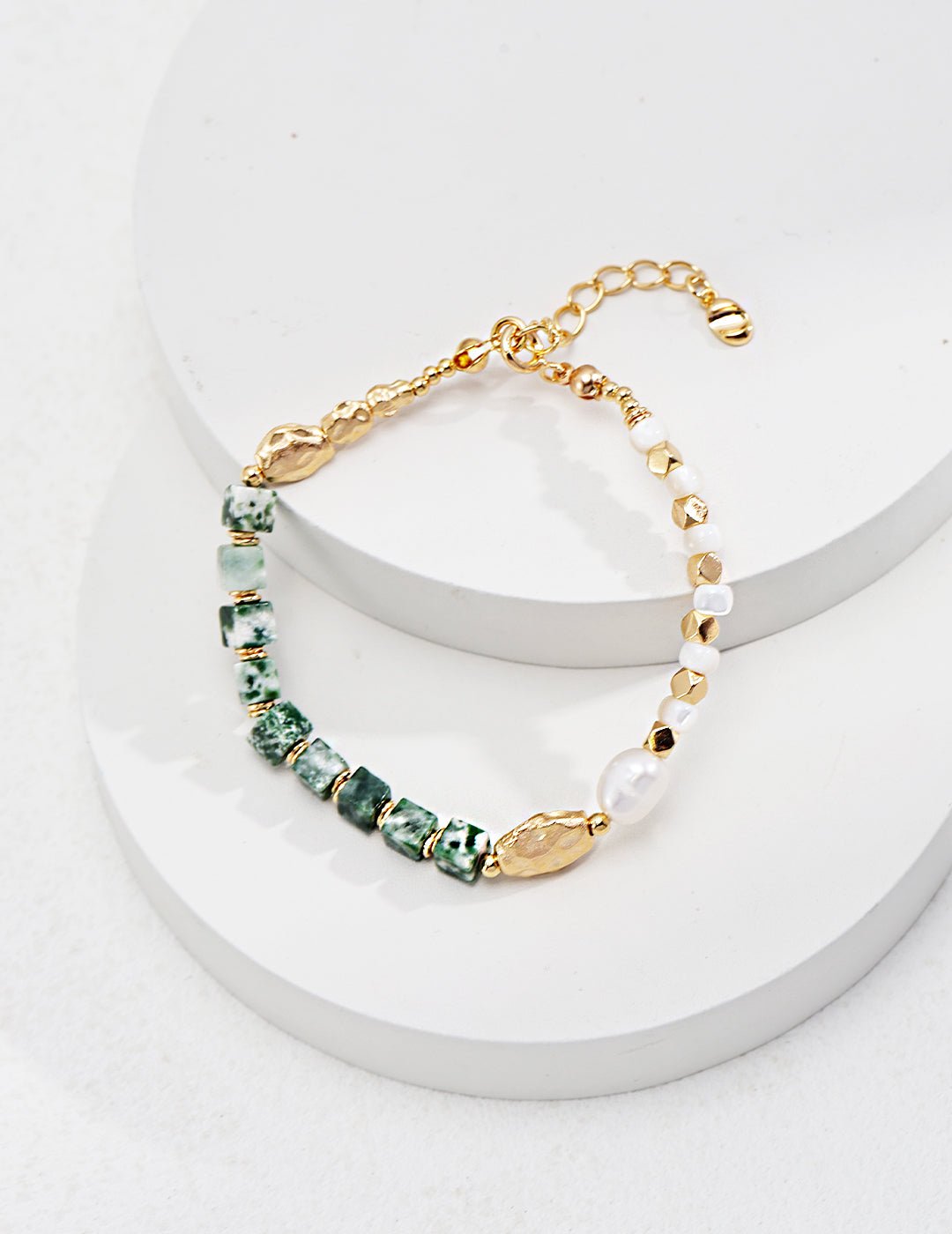 Green Jade and Pearl Bracelet in Gold-Plated Silver by Ronny