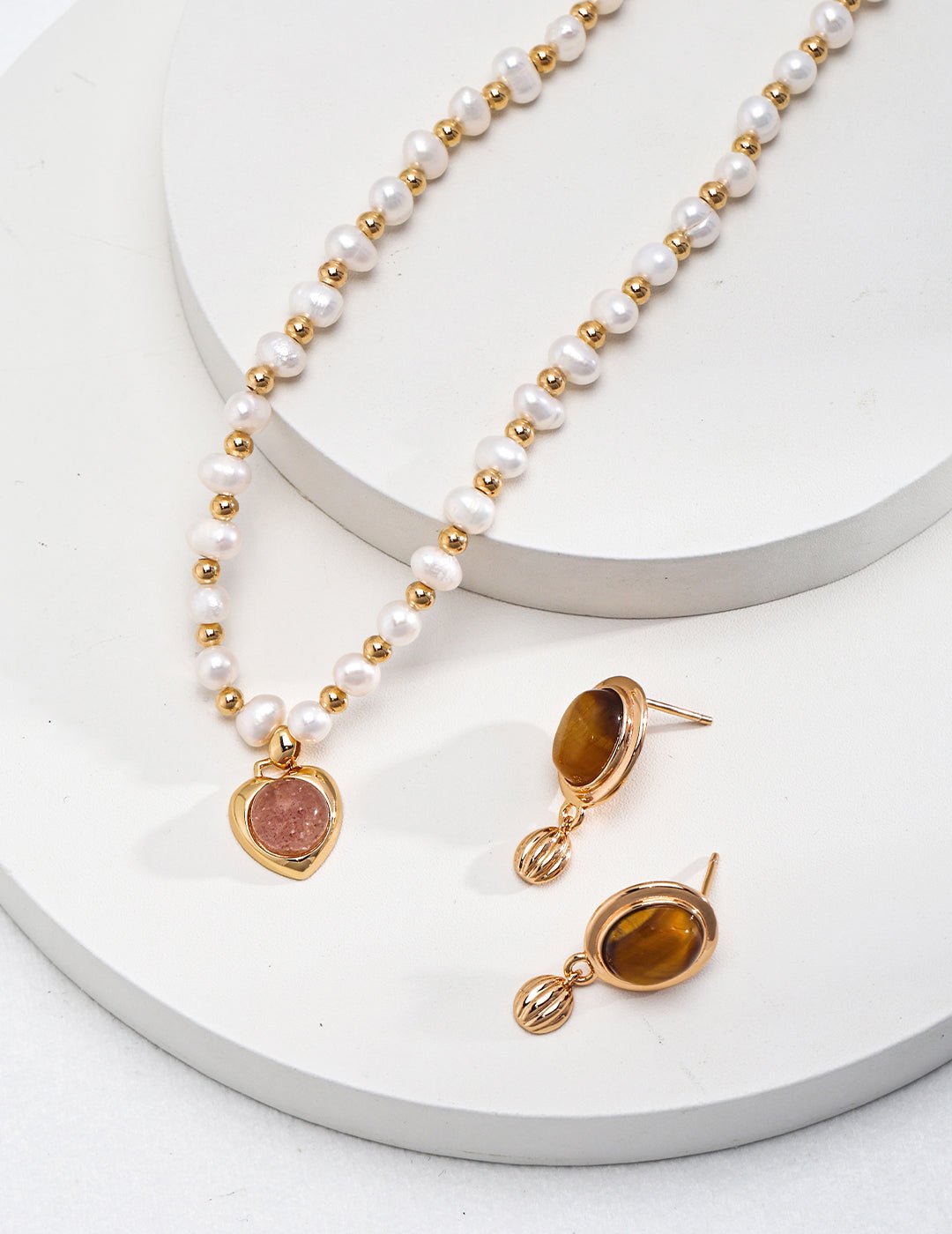 Quartzite and Pearl Necklace and matching Earrings with Gold - Plated Silver by ronny