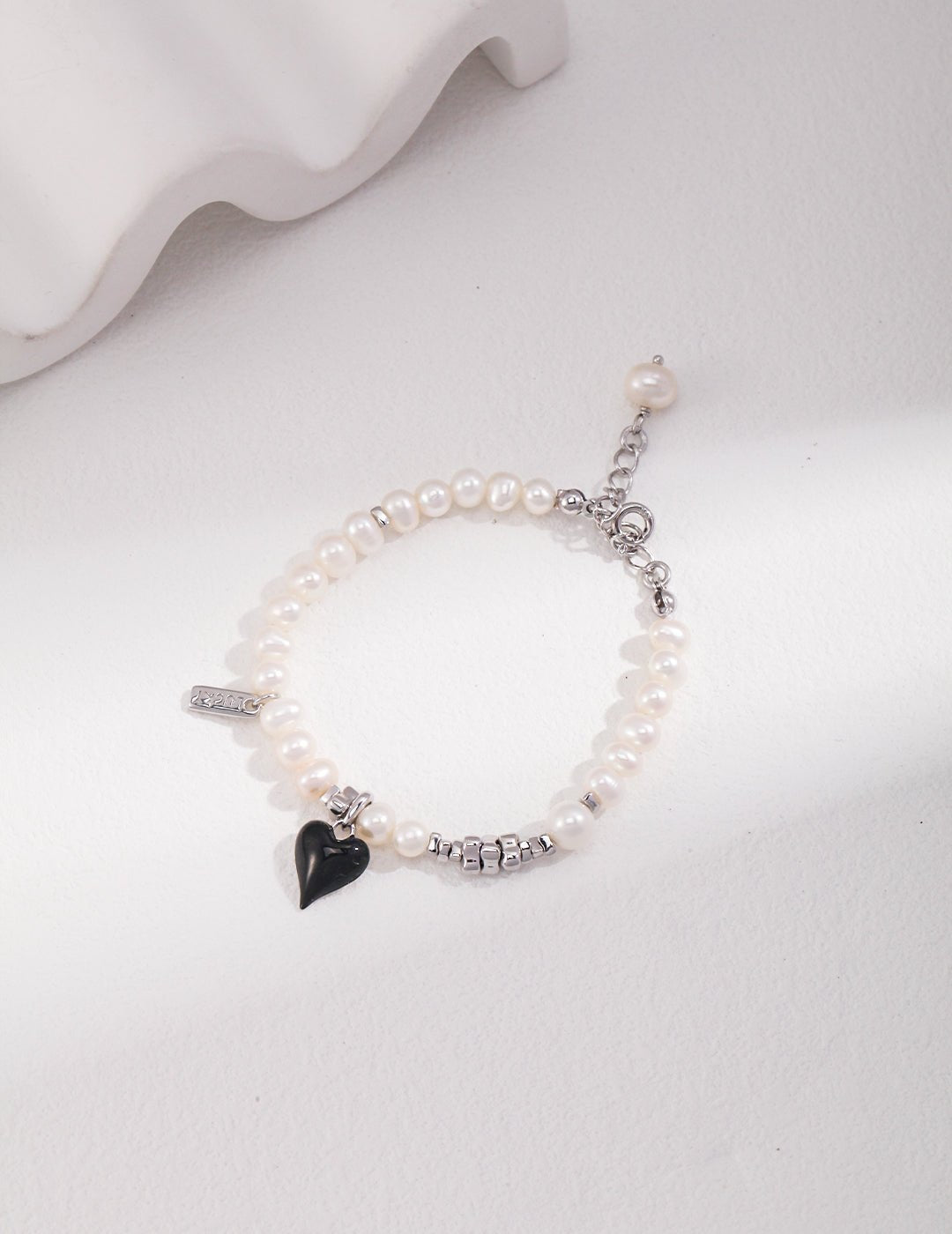 Drip Glaze and Pearl Bracelet on Silver by ronny