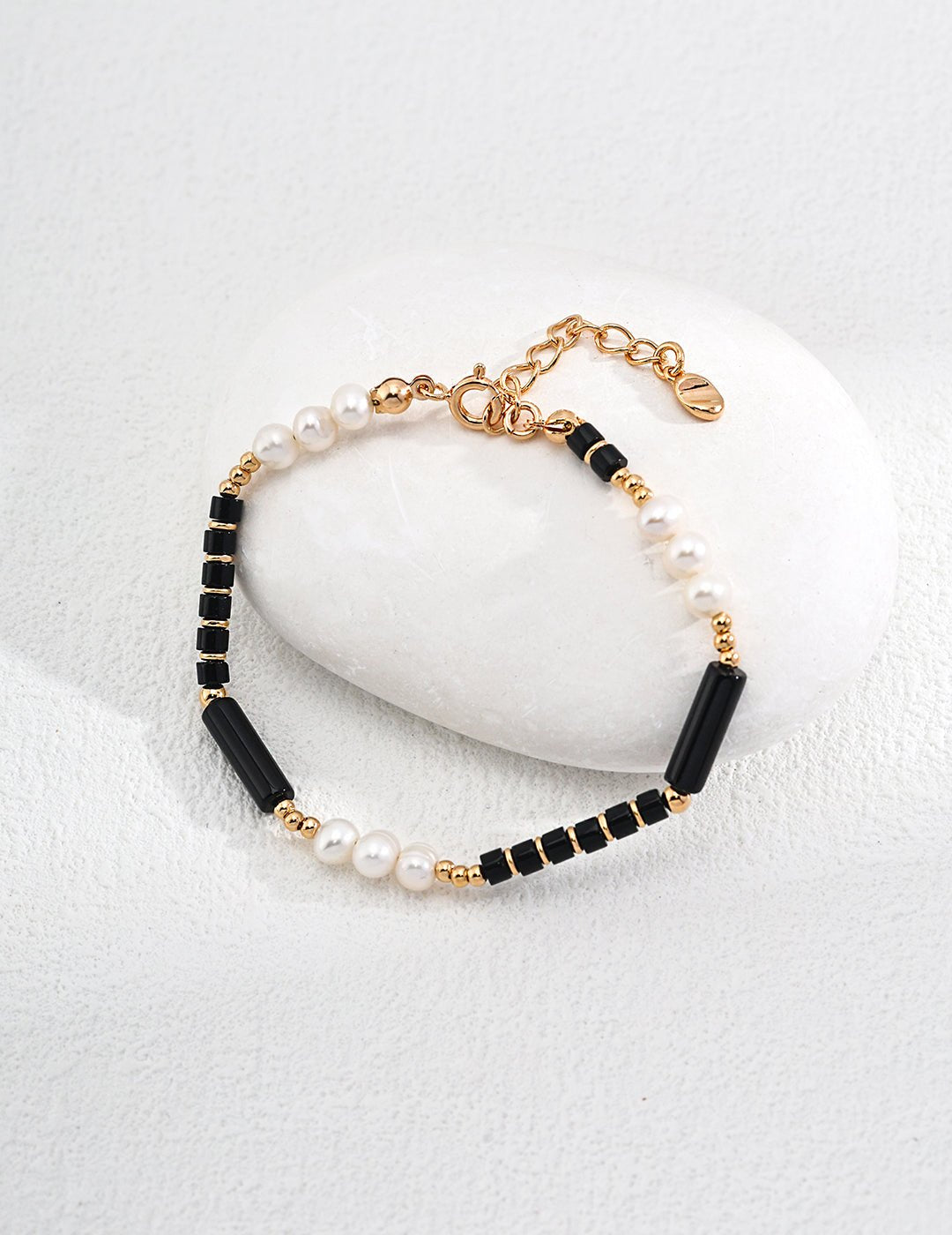 Onyx and Pearl Bracelet on Gold - Plated Silver by ronny