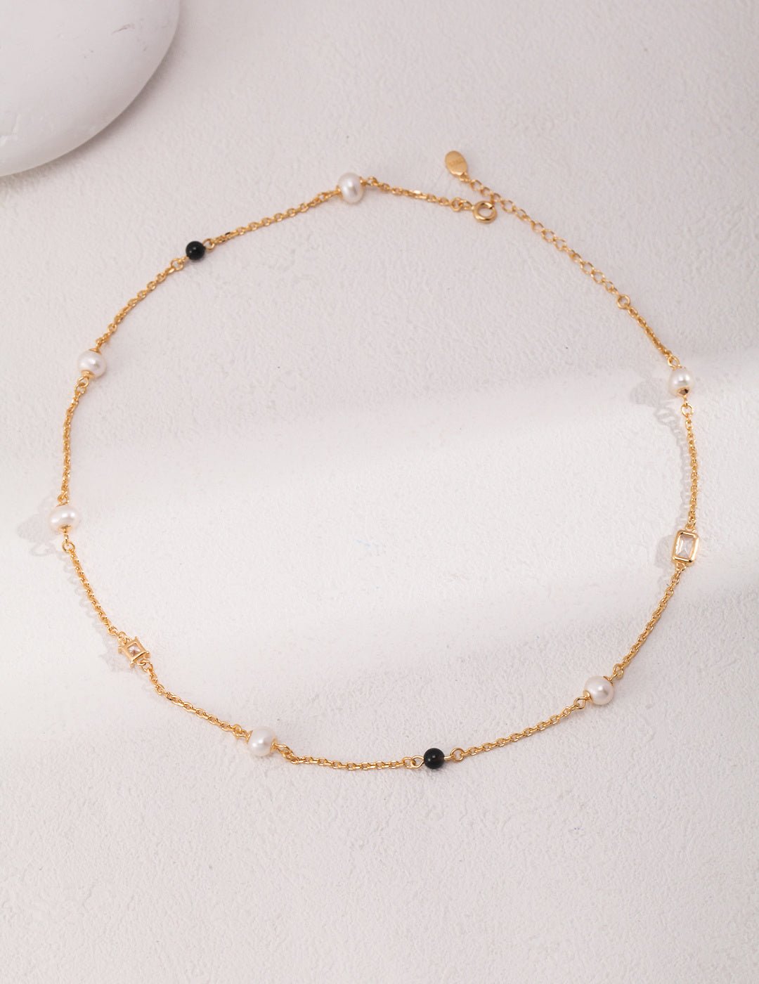 Agate, Pearl and zirconia Necklace on Gold - Plated Silver by ronny