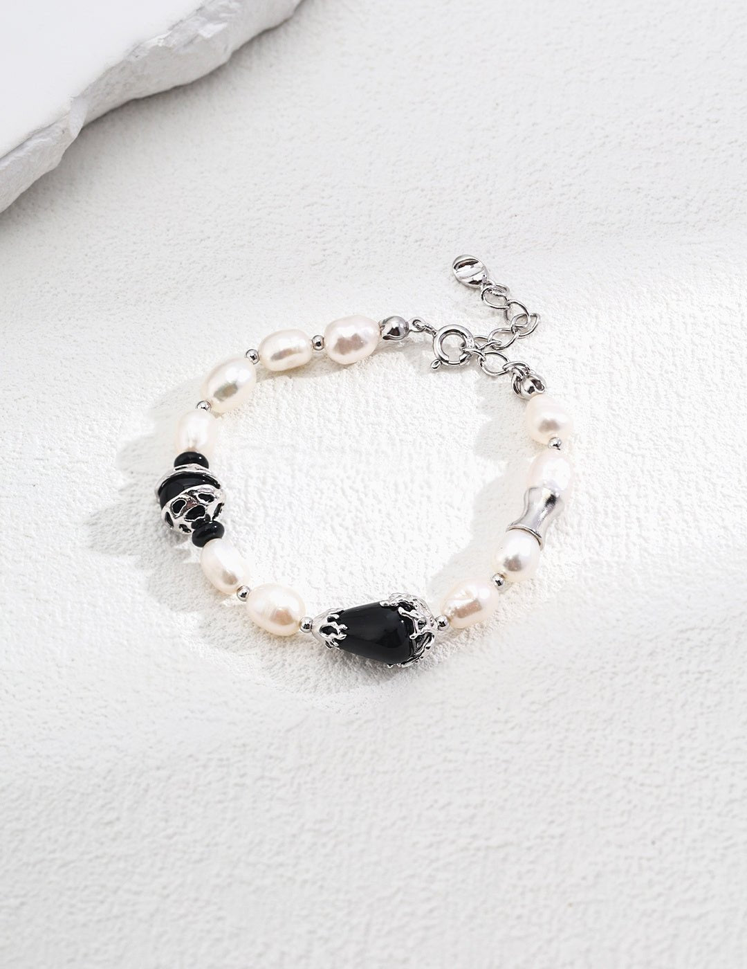 Pearl Agate Bracelet with Pure Silver by ronny