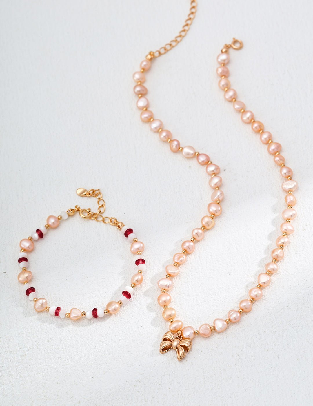 Natural Pink Pearl with matching Bracelet on Gold - Plated Silver by ronny