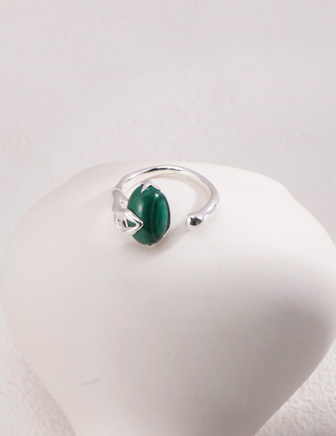 Malachite Ring on Silver by ronny