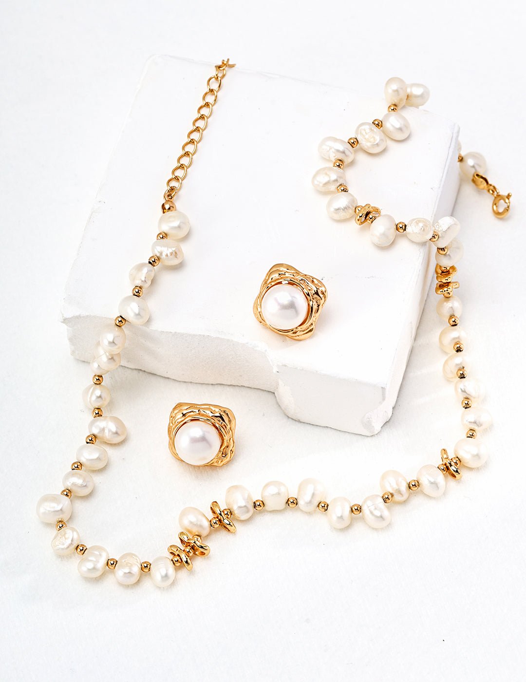 Pearl Necklace on Gold - Plated Silver and matching Earrings by ronny