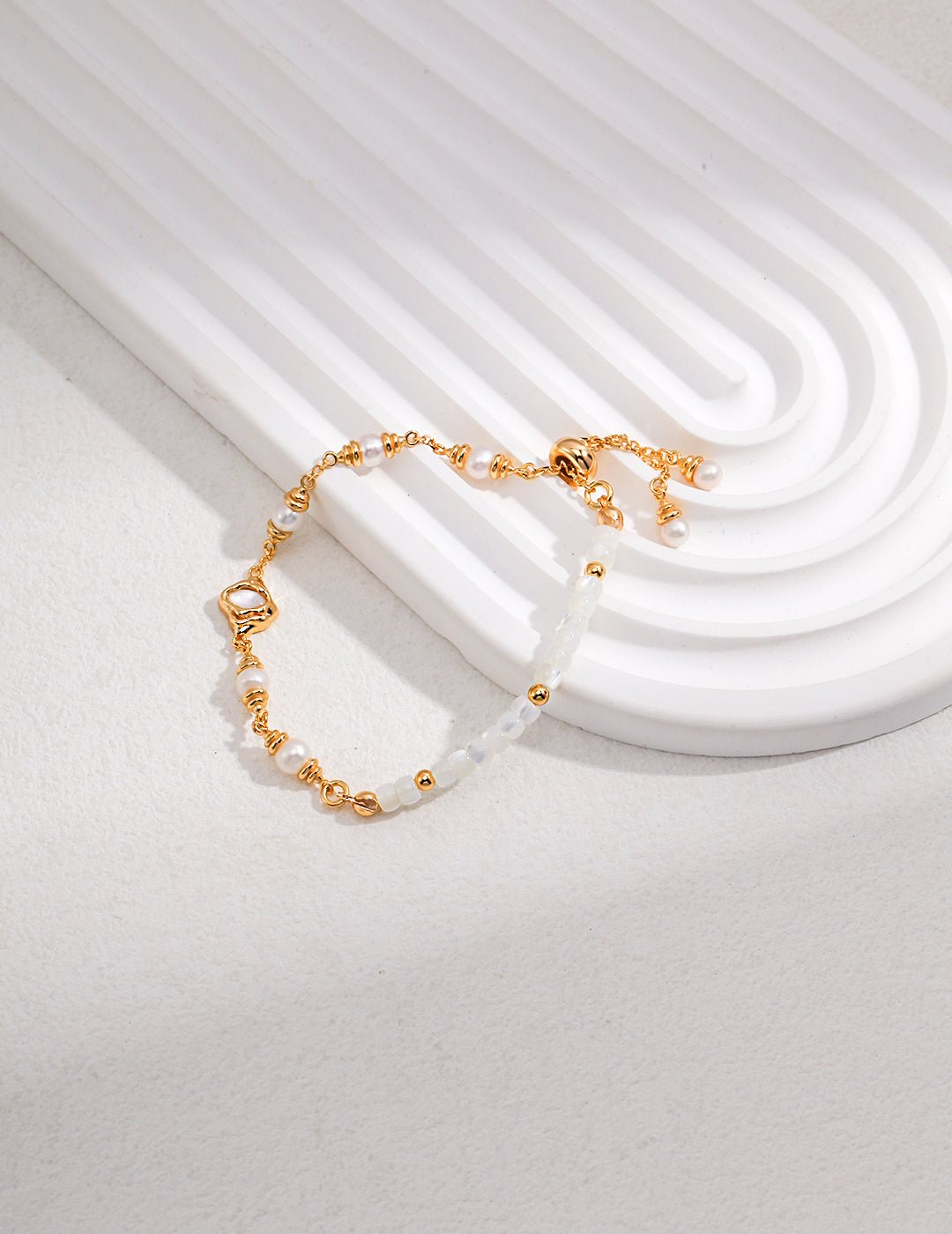 Pearl and Nacre Bracelet with Gold - Plated Silver by ronny