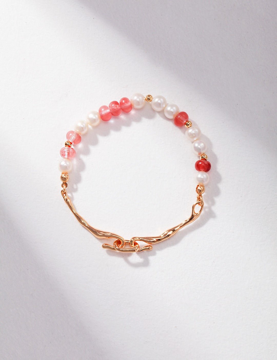 Strawberry Quartz Bracelet with Pearl on Gold - Plated Silver by ronny